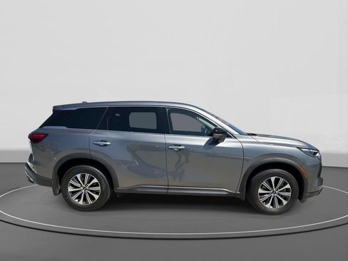 Used 2023 INFINITI QX60 Pure FWD image 6