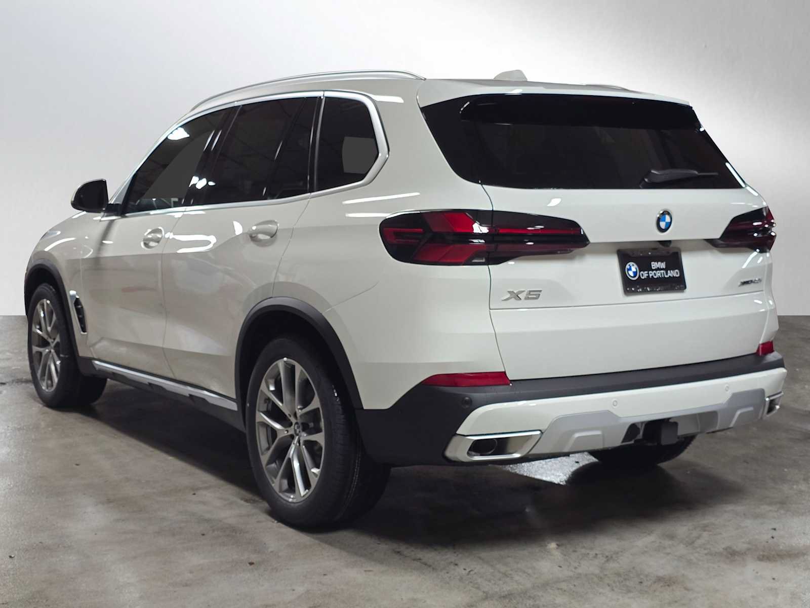 Used 2026 BMW X5 xDrive40i AWD/4WD image 38