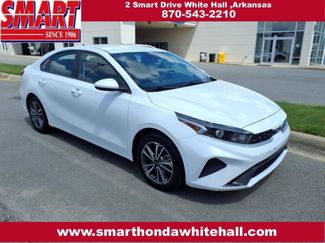 Used 2023 Kia Forte LXS image 1