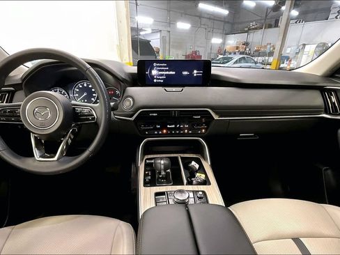 Used 2024 MAZDA CX-90 3.3 Turbo w/ Premium Package AWD/4WD image 14