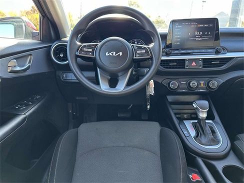 Certified 2023 Kia Forte LXS image 2