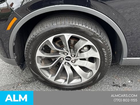 Used 2025 Lincoln Aviator Reserve AWD/4WD image 14
