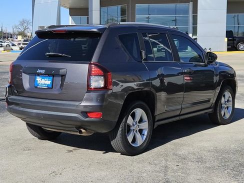 Used 2015 Jeep Compass Sport image 8