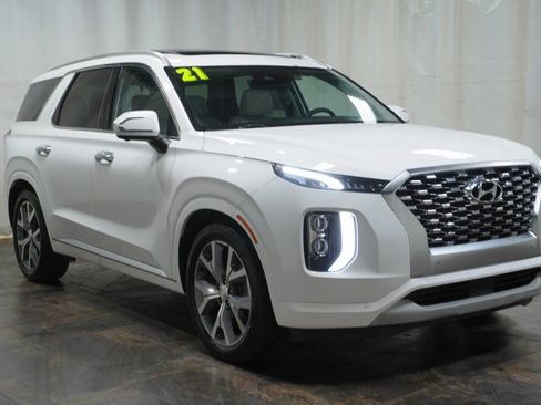 Used 2021 Hyundai Palisade Limited image 1