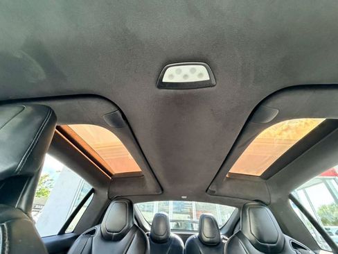 Used 2019 Tesla Model X 100D AWD/4WD image 31