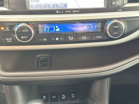 Used 2019 Toyota Highlander XLE w/ Protection Package #3 image 15