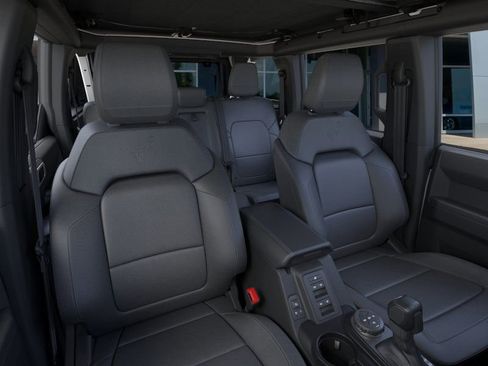 New 2025 Ford Bronco Outer Banks image 34