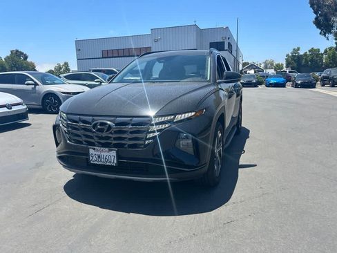 Certified 2024 Hyundai Tucson Limited AWD/4WD image 5