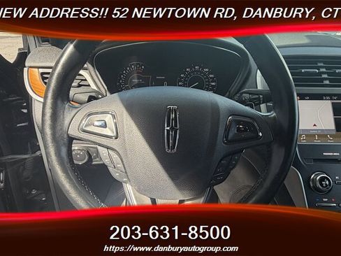 Used 2017 Lincoln MKC Reserve w/ Lincoln MKC Climate Package AWD/4WD image 17