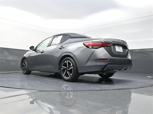 Used 2024 Nissan Sentra SV image 21