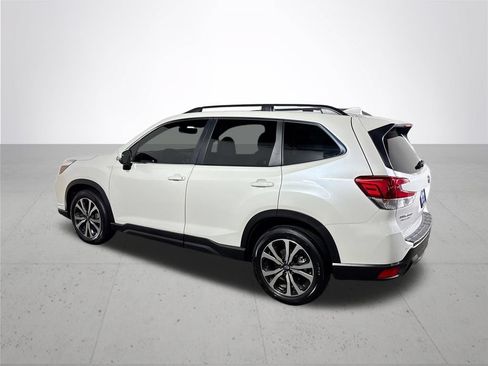 Used 2020 Subaru Forester Limited w/ Popular Package #3 AWD/4WD image 8