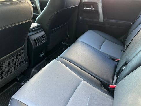 Used 2022 Toyota 4Runner SR5 Premium w/ Moonroof Package image 12