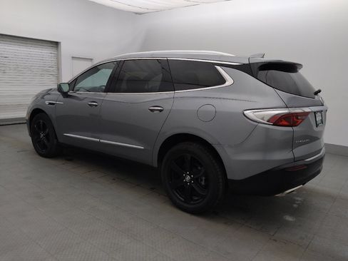 Used 2023 Buick Enclave Essence w/ Experience Buick Package FWD image 3