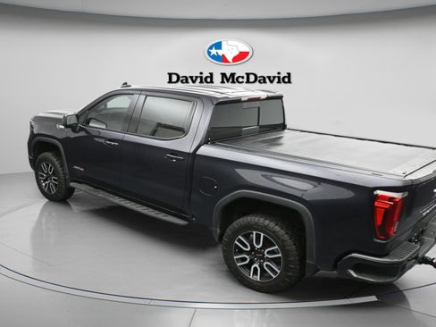 Used 2022 GMC Sierra 1500 AT4 w/ AT4 Premium Package AWD/4WD image 39