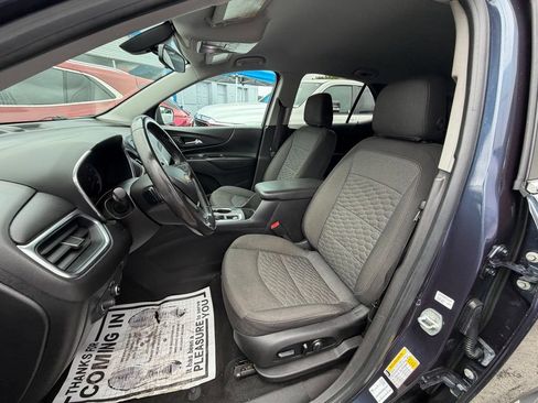 Used 2018 Chevrolet Equinox LT AWD/4WD image 9