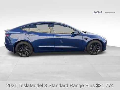 Used 2021 Tesla Model 3 Standard Range Plus RWD image 9