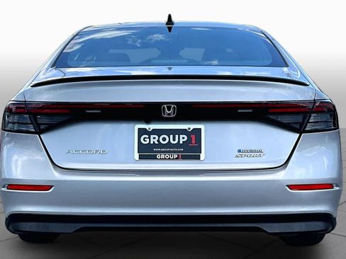 Used 2024 Honda Accord Sport image 5
