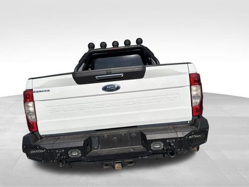Used 2022 Ford F250 XLT w/ XLT Premium Package AWD/4WD image 6