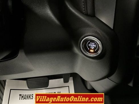 Used 2020 Chevrolet Silverado 1500 RST image 27