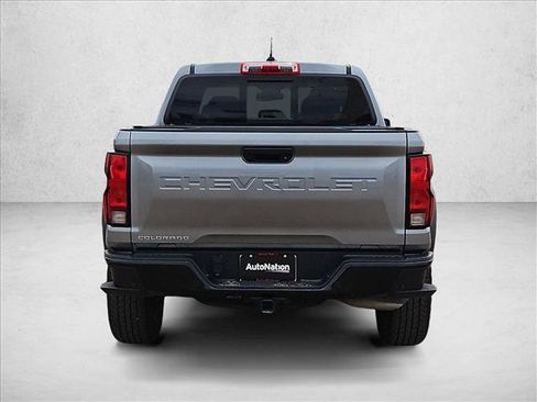 Used 2025 Chevrolet Colorado Trail Boss AWD/4WD image 13