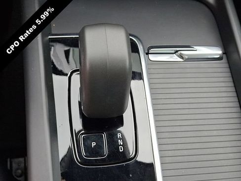 Certified 2023 Volvo XC60 B5 Core AWD/4WD image 17