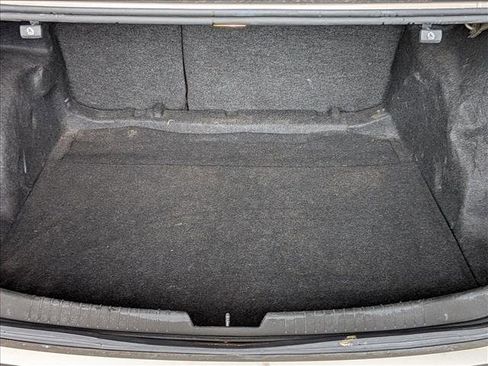 Used 2024 Chevrolet Malibu LT image 6