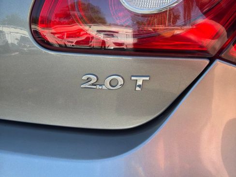 Used 2012 Volkswagen CC Sport FWD image 36