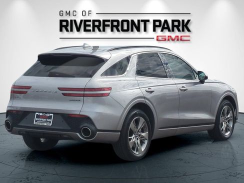 Used 2022 Genesis GV70 3.5T Sport AWD/4WD image 3