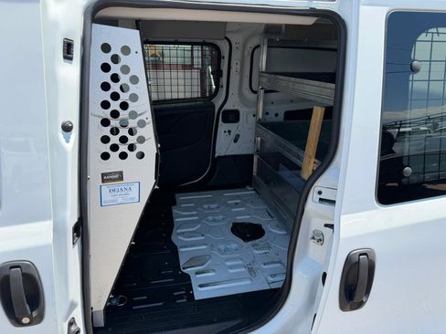 Used 2022 RAM ProMaster City Tradesman w/ Window Group 05 FWD image 25