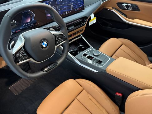 Used 2026 BMW 330i Sedan w/ Premium Package RWD image 4