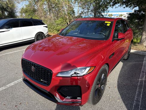 Used 2023 Jaguar F-PACE R-Dynamic S image 2