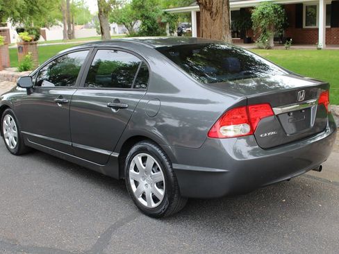 Used 2010 Honda Civic LX image 28