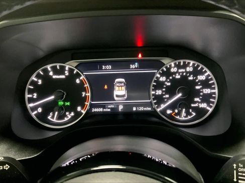 Used 2023 Nissan Rogue SL w/ SL Premium Package image 17