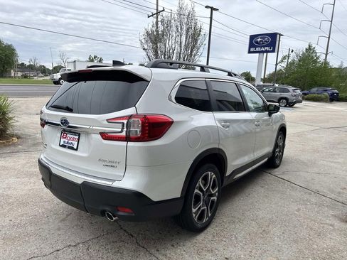 New 2026 Subaru Ascent Limited image 5