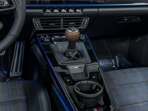 Used 2026 Porsche 911 Carrera T image 30