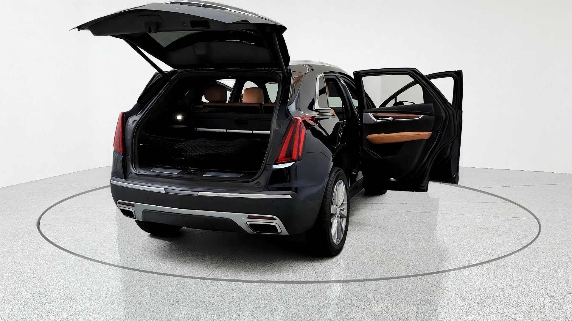 Used 2024 Cadillac XT5 Premium Luxury w/ Technology Package AWD/4WD image 12