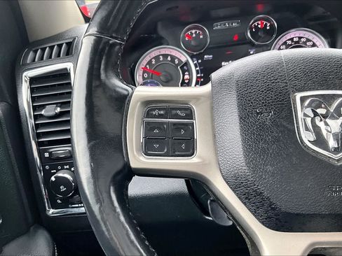 Used 2018 RAM 3500 Laramie image 25