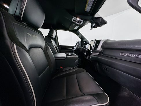 Used 2025 RAM 1500 Laramie image 31