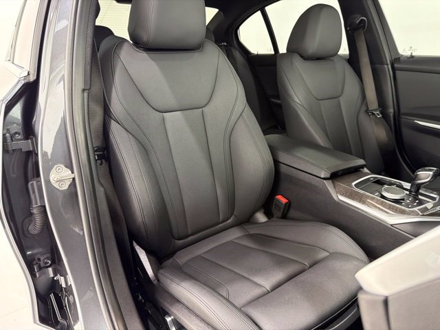 Used 2021 BMW 330i xDrive Sedan w/ Driving Assistance Package AWD/4WD image 19