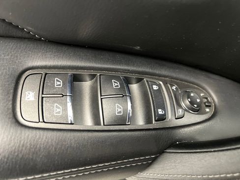 Used 2024 INFINITI QX80 Luxe image 12