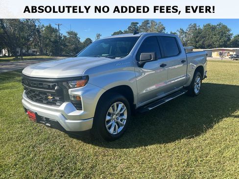 Used 2022 Chevrolet Silverado 1500 Custom image 2
