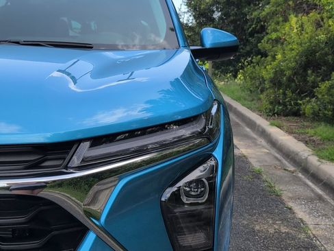 New 2026 Chevrolet Trax LT FWD image 12