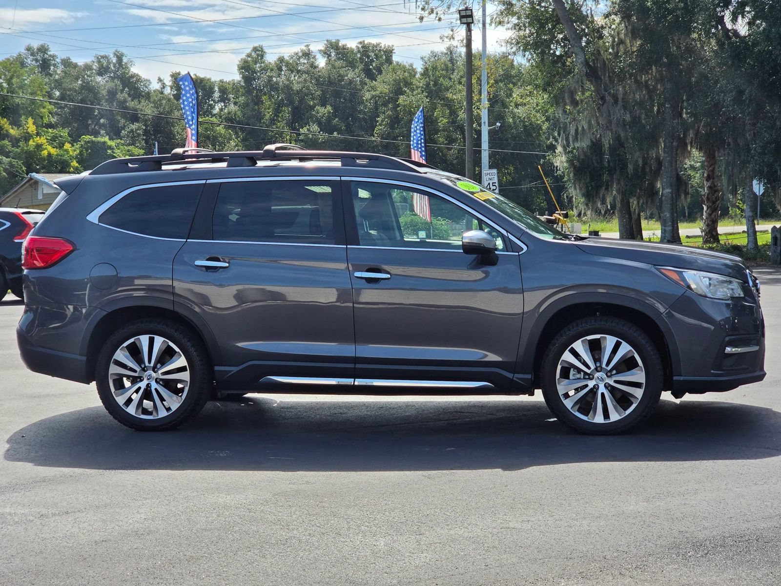 Used 2020 Subaru Ascent Touring w/ Popular Package #3 AWD/4WD image 4