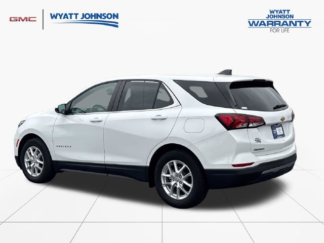 Used 2024 Chevrolet Equinox LT FWD image 3