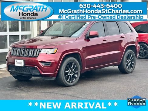 Used 2020 Jeep Grand Cherokee Altitude image 1