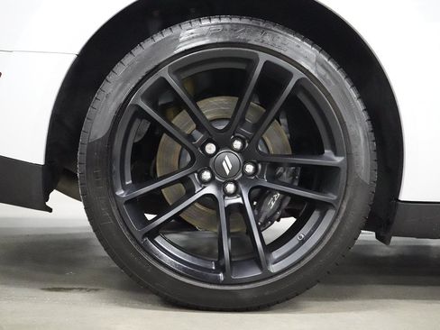 Used 2023 Dodge Challenger R/T Scat Pack RWD image 33