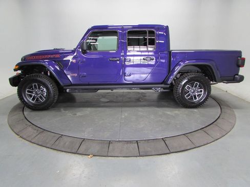 New 2026 Jeep Gladiator Mojave AWD/4WD image 4