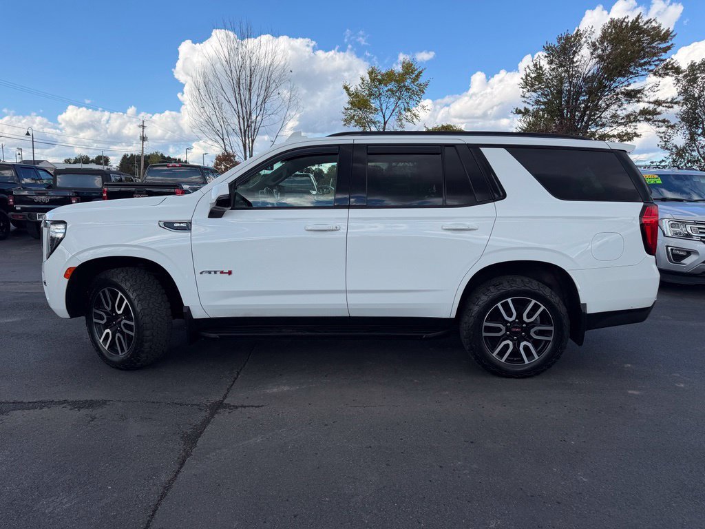 Used 2021 GMC Yukon AT4 w/ Rear Media and Nav Package AWD/4WD image 10