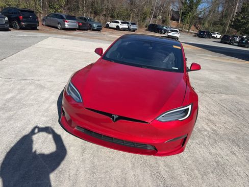 Used 2021 Tesla Model S Plaid image 3