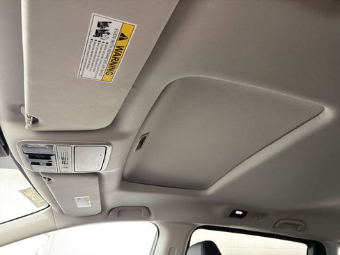 New 2026 Honda Odyssey EX-L image 16